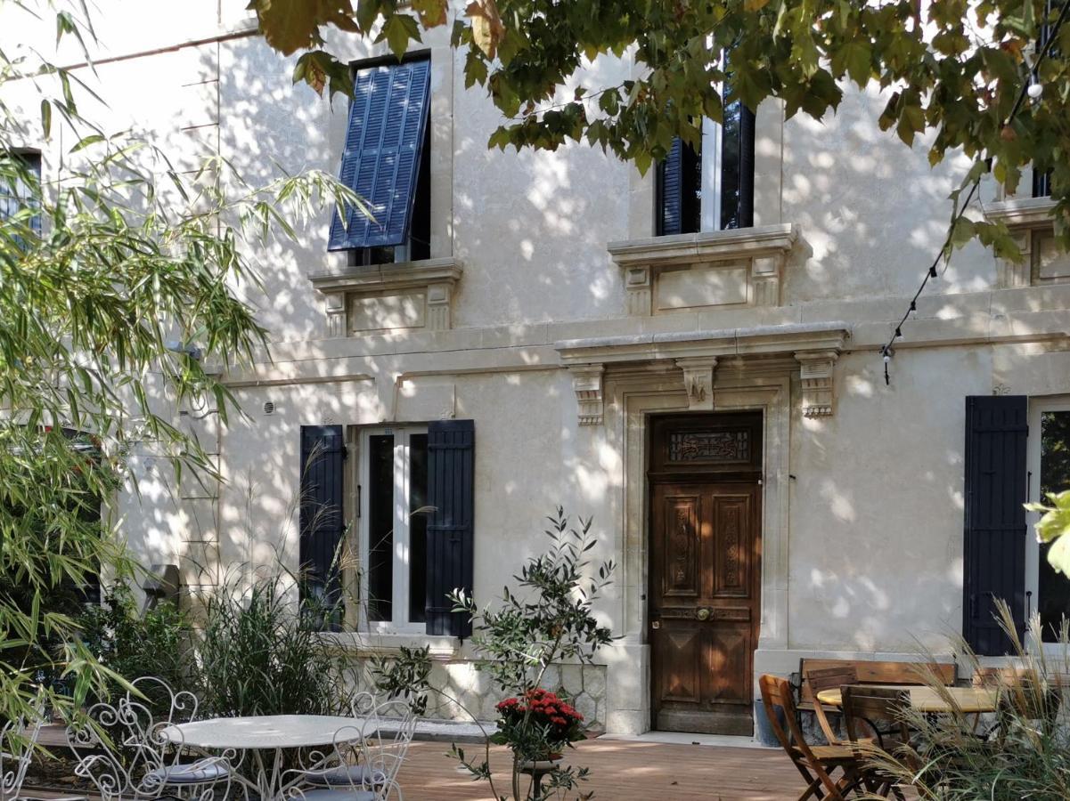 Maison D' Alys Entre Luberon Et Alpilles Cabannes Exterior foto